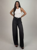 JEANS WIDE LEG CUELLO INVERSO