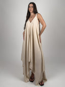 VESTIDO LARGO BAJO ASIMÉTRICO - CRUDO